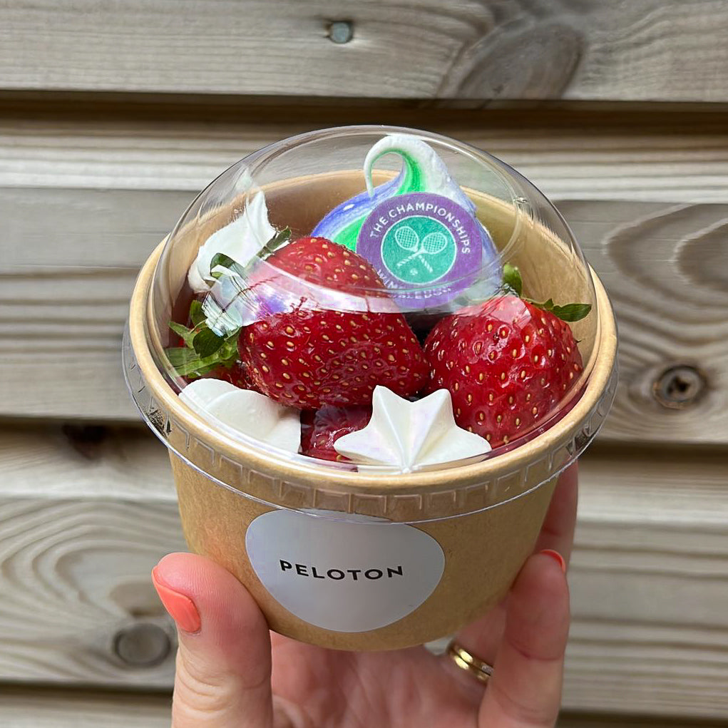 Strawberry & Meringue Pots