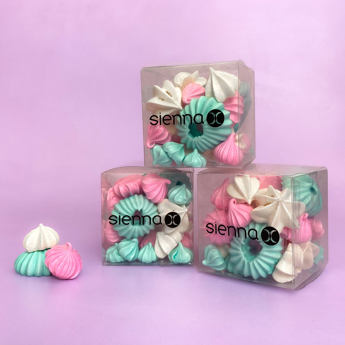 Branded Meringue Kiss Cubes
