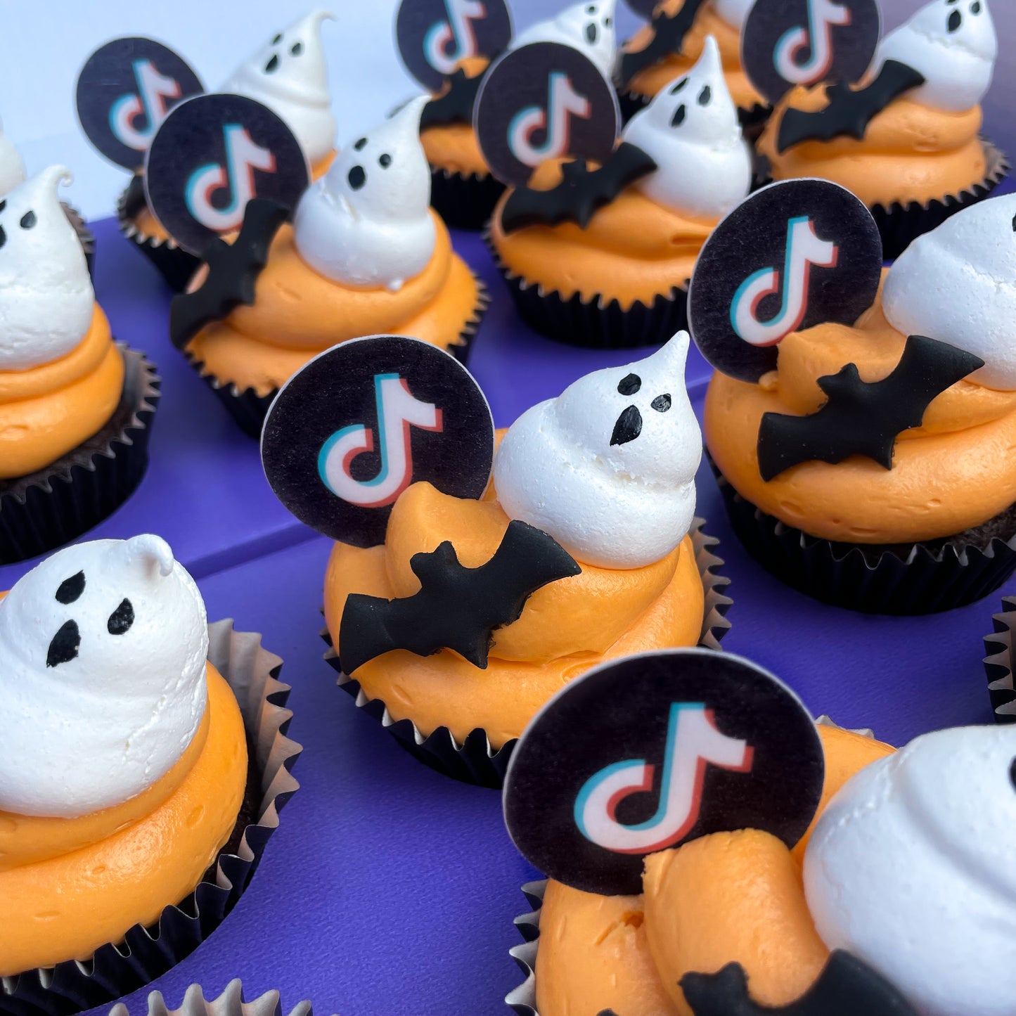 Halloween Creepy Cupcakes